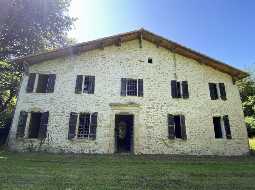 Villz de style Arcachonnaise rénovée, 3.5 HA, Piscine et Maison indépendante de 1772