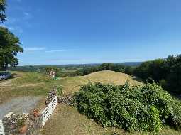 An Enchanting Former Bergerie In Secluded Tranquility With Outstanding Views