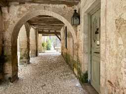 Magnifique Hôtel Particulier de 14eme au cœur d'une des plus belles bastides Landaise 