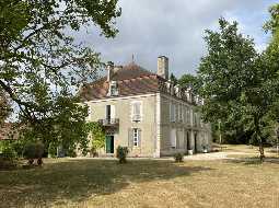 Gracious Napleon III Chateau, packed with original features, on approx 11.5HA