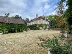 Gracious Napleon III Chateau, packed with original features, on 12HA