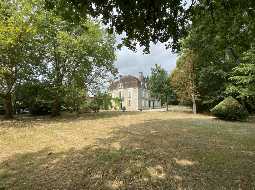 Gracious Napleon III Chateau, packed with original features, on approx 11.5HA