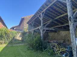 Pretty Maison Bourgoise with Walled Garden and Carriage House