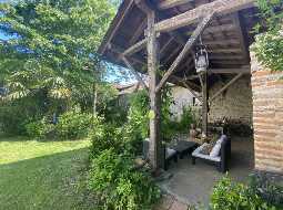 Pretty Maison Bourgoise with Walled Garden and Carriage House