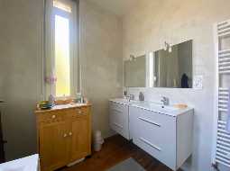 Delightful Turn Key Property, Heart of Saint Sever, Generous Gardens, Just 1hr to Ocean