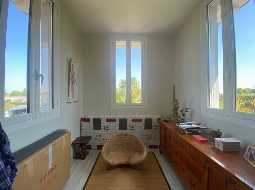 Delightful Turn Key Property, Heart of Saint Sever, Generous Gardens, Just 1hr to Ocean
