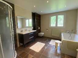 Splendid Bearnaise Villa with Panoramic Views of the Pyrenees Mountains