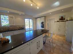 Splendid Bearnaise Villa with Panoramic Views of the Pyrenees Mountains
