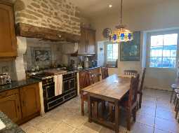 Beautiful Chateau with Independent Guest House and Mountain Views 