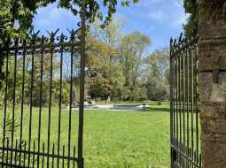 Beautiful Chateau with Independent Guest House and Mountain Views 