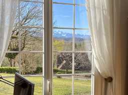 Maison familiale avec vue sur les Pyrénées; Pau; Coteau Jurançon; Proche des commodités locales