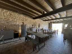 Peace & Quiet are on the menu for this Beautifully Renovated Farmhouse with 6 HA
