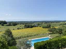 Sublime Maison de Maître Avec Piscine et Vue Dégagée