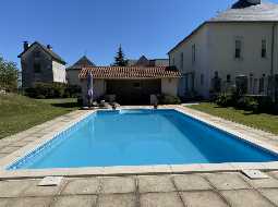 An Immaculately Presented Early 19C Maison de Maître With Pool And Pyrenees Views