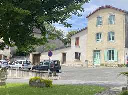 XVII Century Town House on Delightful Village Square in lively Market Town 