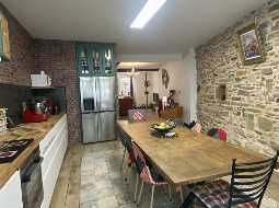 An Immaculately Presented Town House in The Historic Centre Of Salies de Bearn