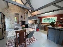 Desirable Turn Key Property, Heart of Saint Sever, Generous Gardens, Just 1hr to Ocean