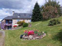 Immaculately Presented Converted Bergerie With Mountain Views And 2.6 Hectares Of Private Land