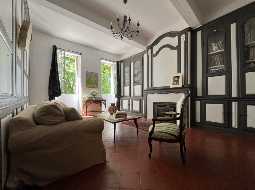 Maison de Maître avec cour très charmante et belle vue sur la vallée Chalossais