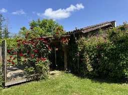 A Former Hunting Lodge, Farmhouse & 2.2 HA of Beautifully Maintained Grounds