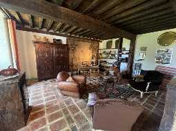 Charming 18th Century Béarnaise Farmhouse full of Character only 30 mins North of Pau