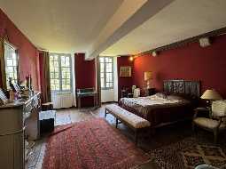Charming 18th Century Béarnaise Farmhouse full of Character only 30 mins North of Pau