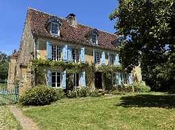 Charming 18th Century Béarnaise Farmhouse full of Character only 30 mins North of Pau