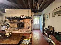 Charming 18th Century Béarnaise Farmhouse full of Character only 30 mins North of Pau