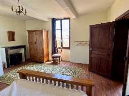 Authentic 19C Farmhouse with Interesting Outbuildings & Open Countryside Views
