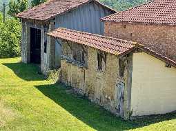 Authentic 19C Farmhouse with Interesting Outbuildings & Open Countryside Views