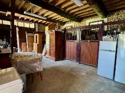 Elegant 19th-Century Béarnaise Estate with Mountain Views and Exceptional Stone Barns