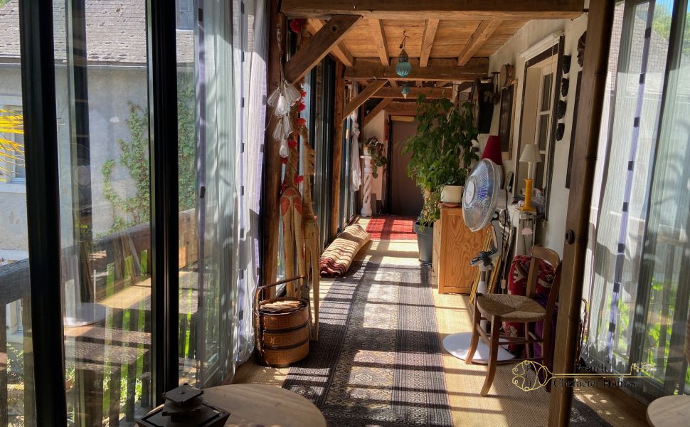 Superb 17th century Bearnaise farm in the heart of the Jurancon wine region just 20 minutes from Pau
