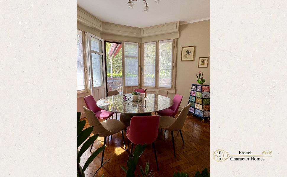 An Impeccably Presented Basque Style Villa In Popular Bastide Town Of Navarrenx