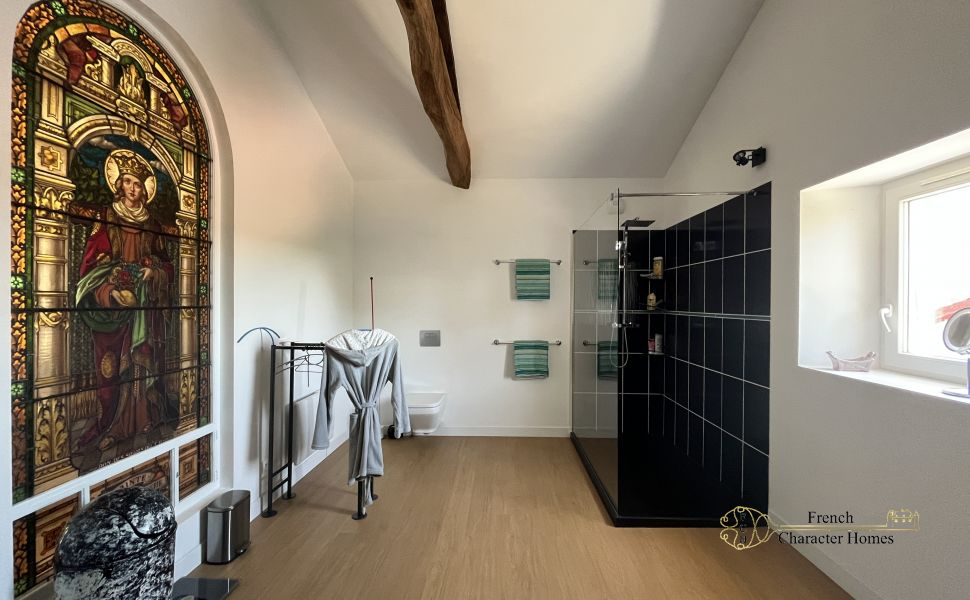 Exceptional Landaise Estate with Tourism Potential, Panoramic Views, Pool & Spacious Outbuildings
