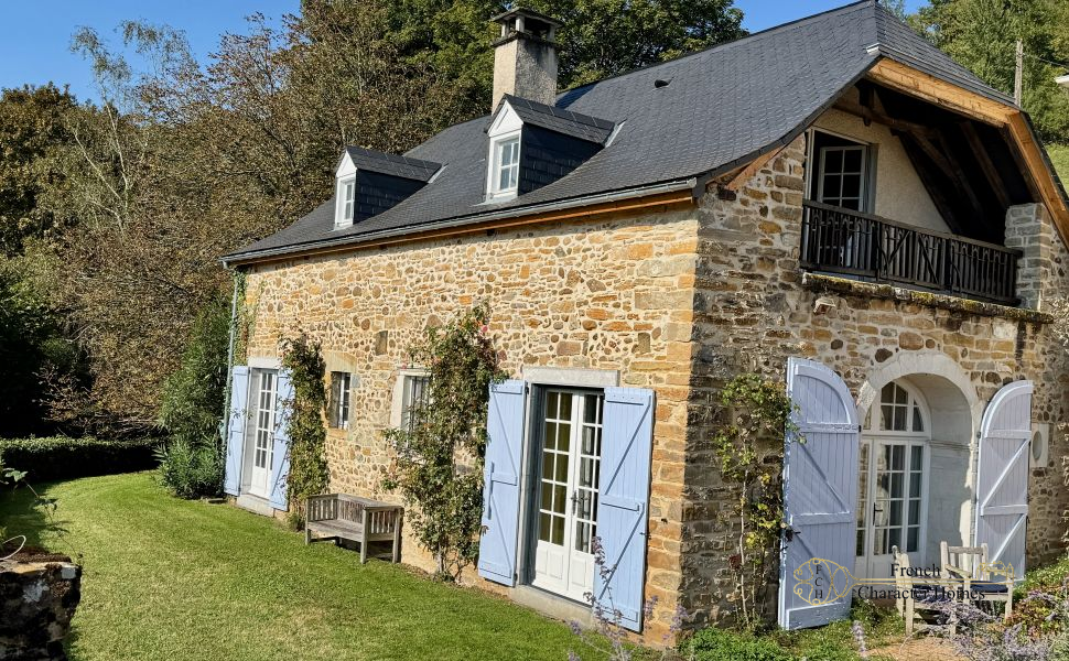 An Exceptional Country Residence with Panoramic Pyrenees Views & 46 acres!