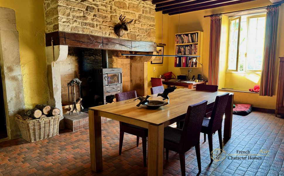 An Exceptional Country Residence with Panoramic Pyrenees Views & 46 acres!