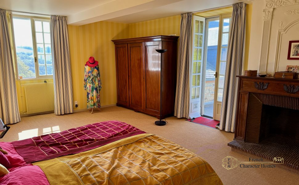 An Exceptional Country Residence with Panoramic Pyrenees Views & 46 acres!