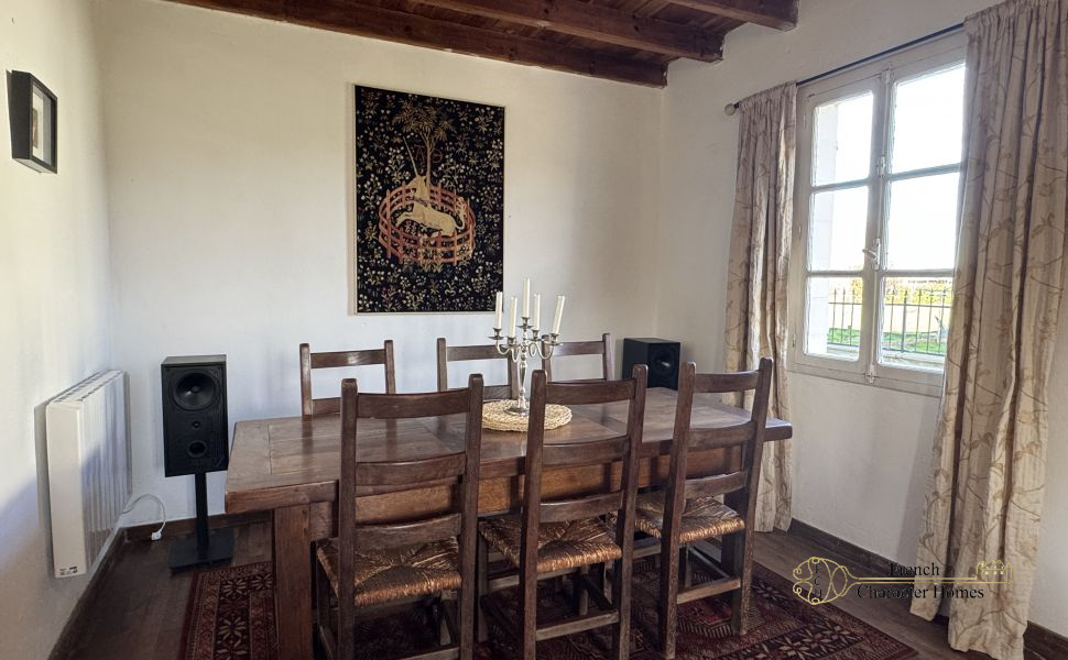 FOR SALE FURNISHED. A Charming Village Property With 5 Bedrooms and Swimming Pool 