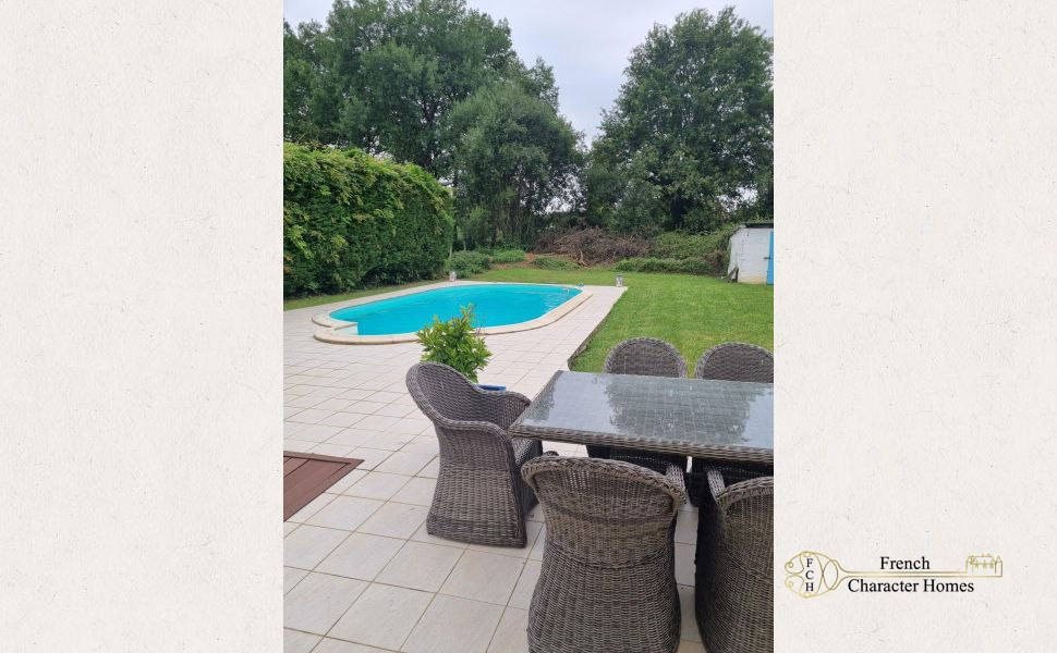 FOR SALE FURNISHED. A Charming Village Property With 5 Bedrooms and Swimming Pool 