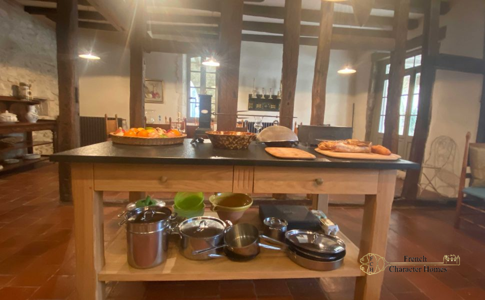 Rare Opportunity to Acquire one of Les Landes most Recognisable Historic Properties