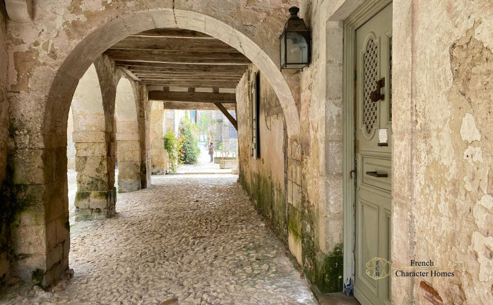 Rare Opportunity to Acquire one of Les Landes most Recognisable Historic Properties