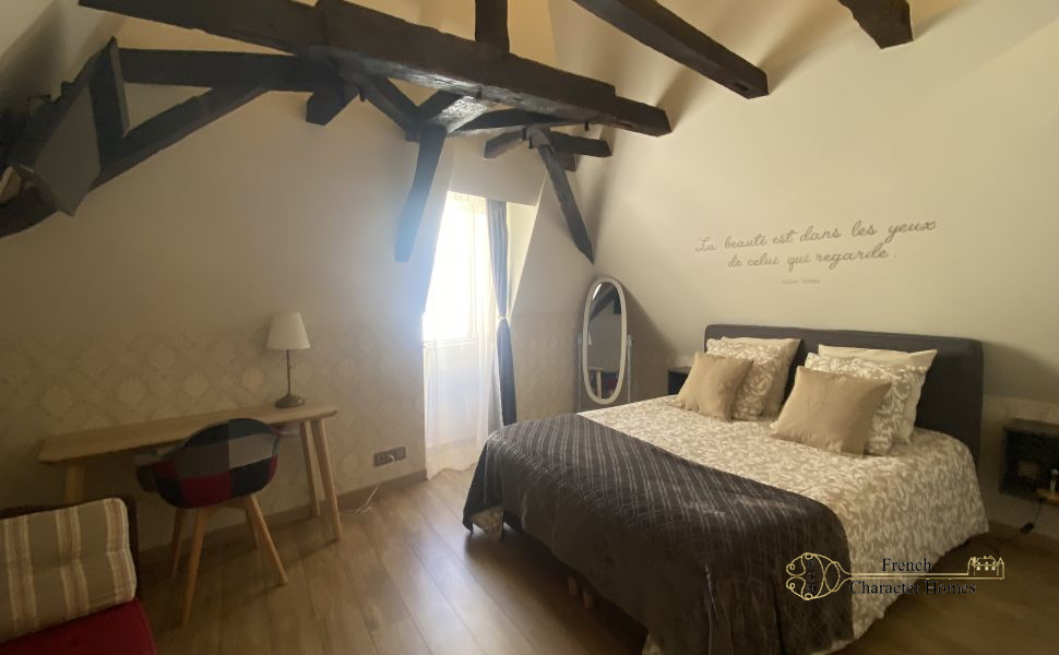An Immaculately Presented Town House in The Historic Centre Of Salies de Bearn
