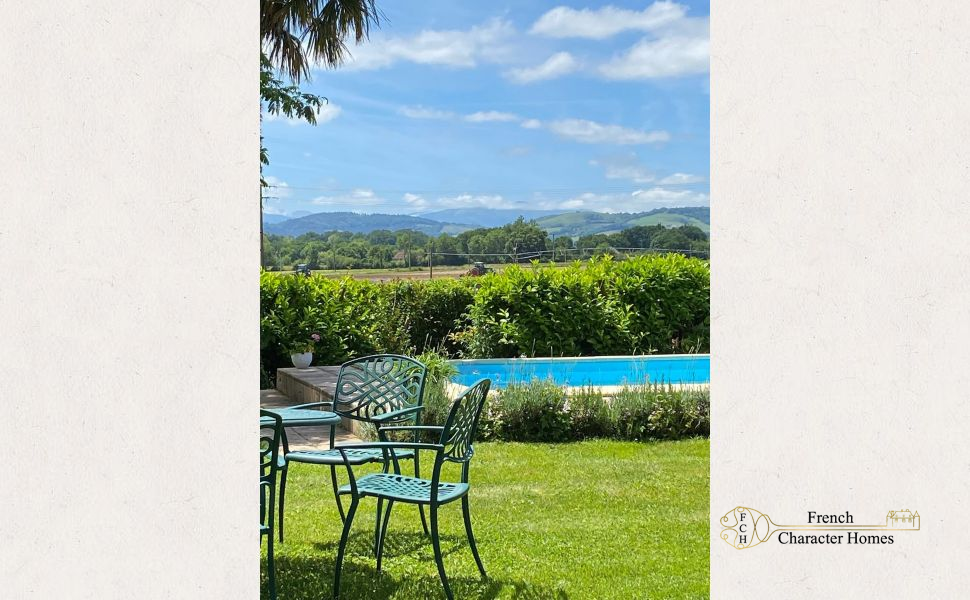 A Beautifully Converted Stone Bergerie with Swimming Pool and Mountain Views