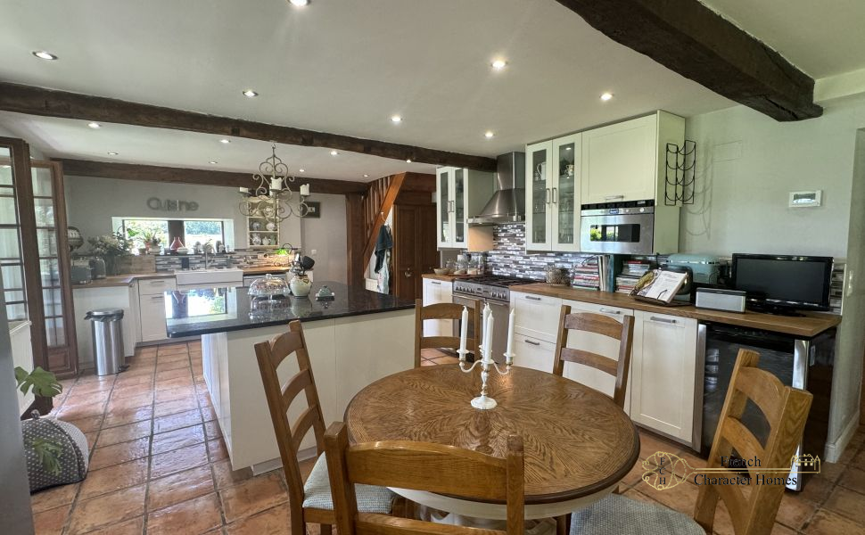 A Beautifully Converted Stone Bergerie with Swimming Pool and Mountain Views