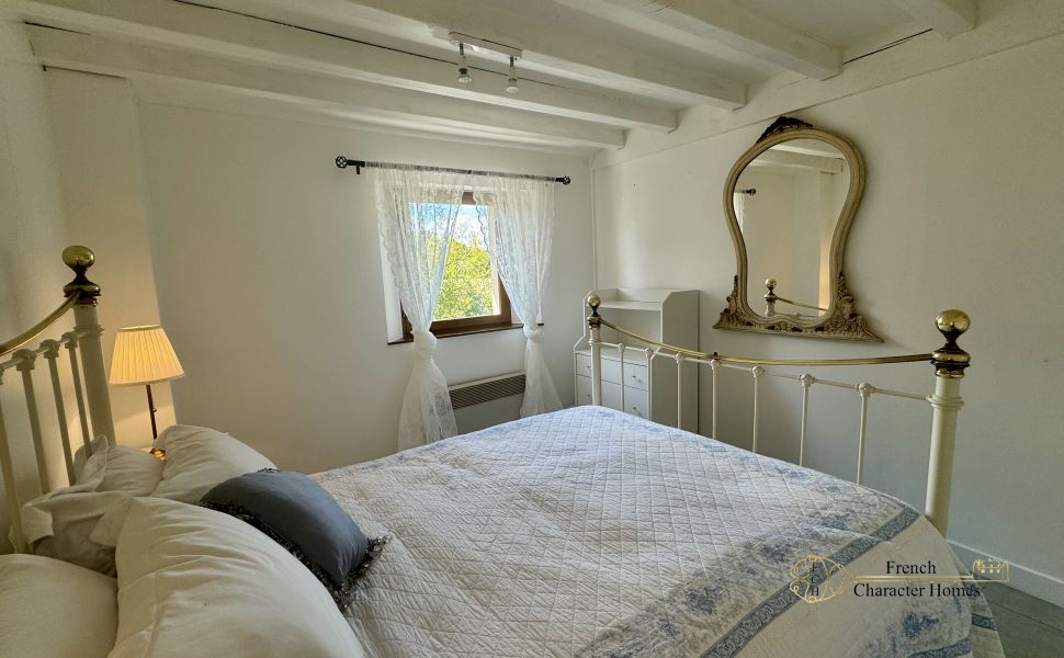 A Beautifully Converted Stone Bergerie with Swimming Pool and Mountain Views