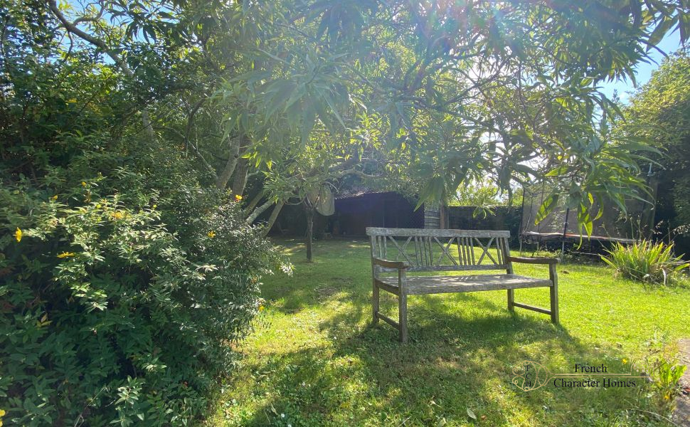 Elegant 17C Maison de Maitre with Far Reaching Views & Packed with Charm