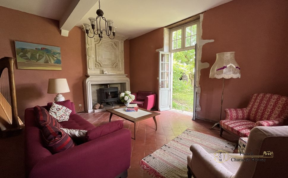 Elegant 17C Maison de Maitre with Far Reaching Views & Packed with Charm