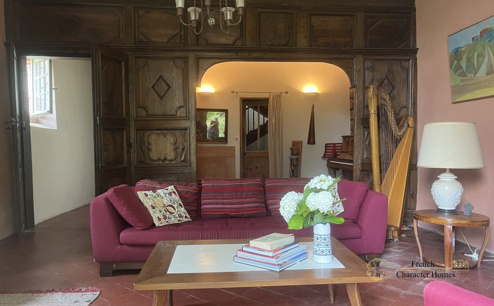 Elegant 17C Maison de Maitre with Far Reaching Views & Packed with Charm