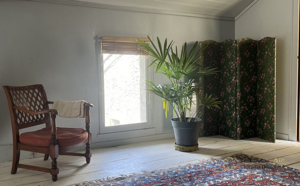 Elegant 17C Maison de Maitre with Far Reaching Views & Packed with Charm