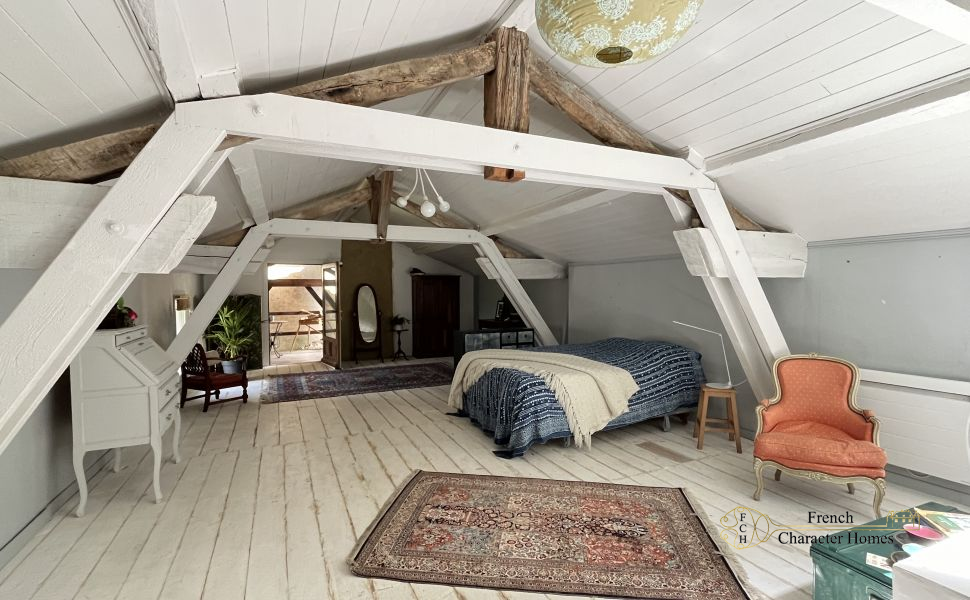 Elegant 17C Maison de Maitre with Far Reaching Views & Packed with Charm